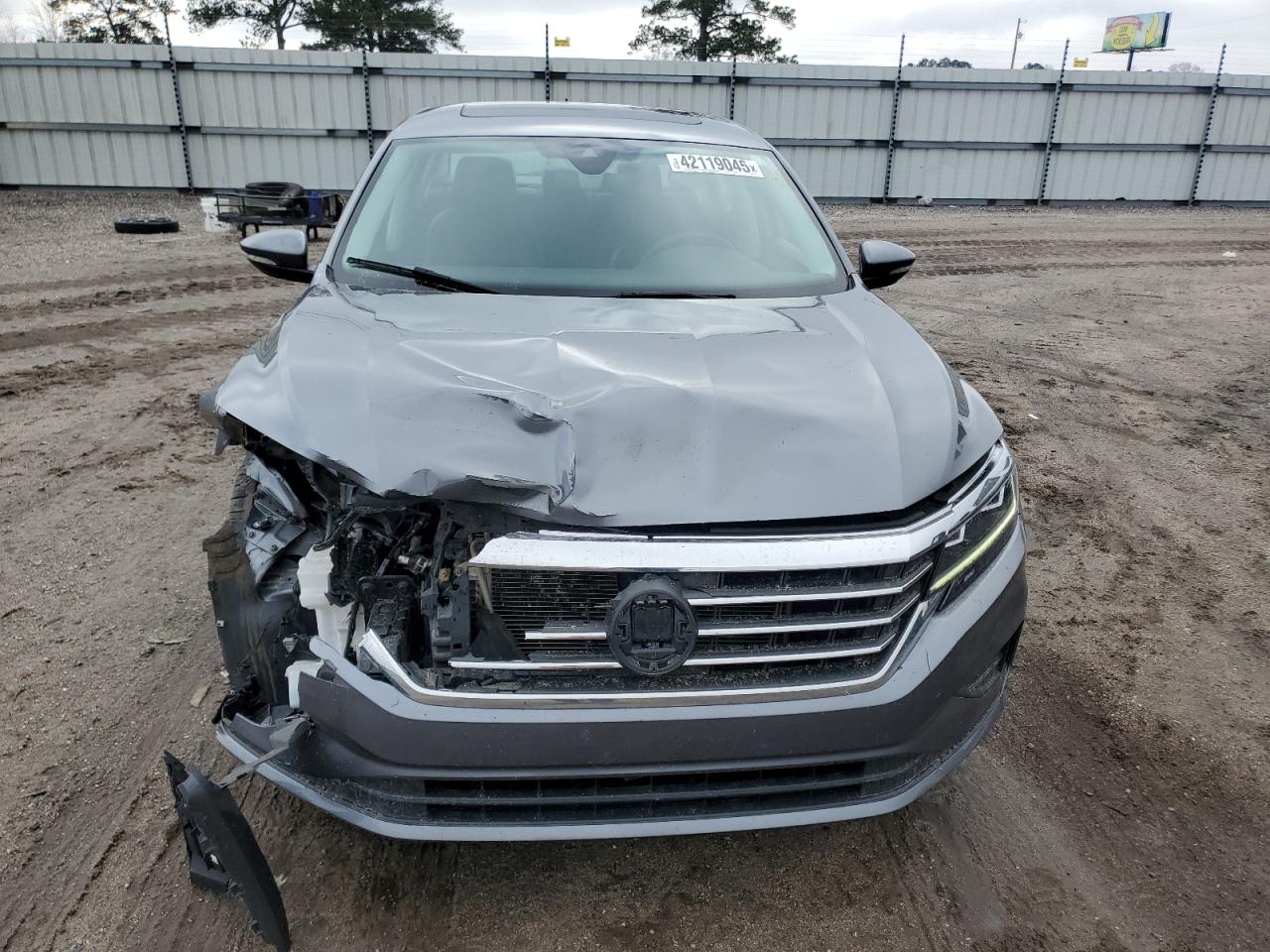 2021 Volkswagen Passat - Image 5