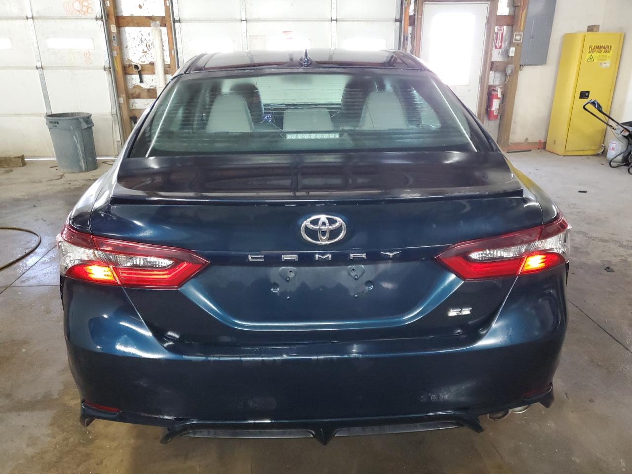 2021 Toyota Camry - Image 6