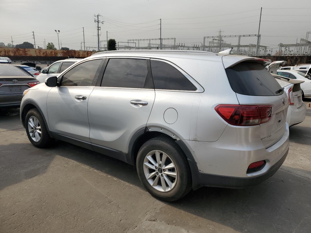 2019 Kia Sorento - Image 2