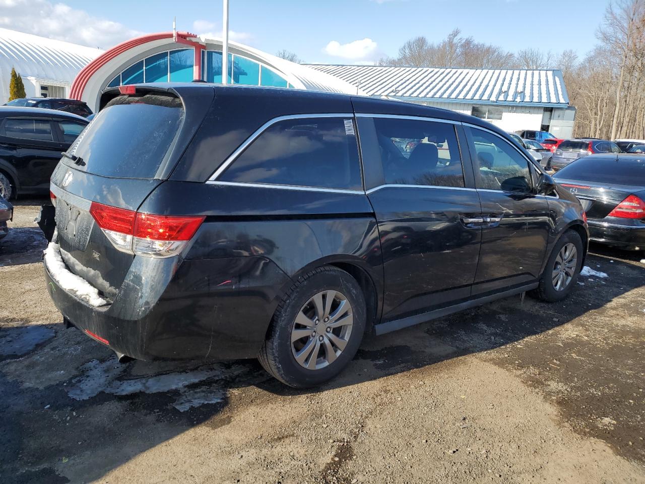 2014 Honda Odyssey - Image 3