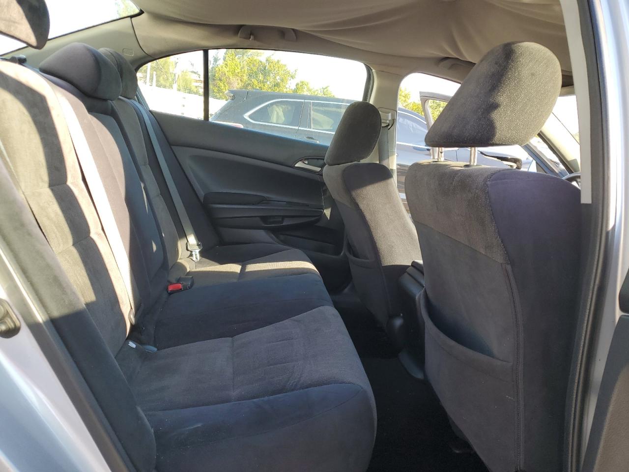 2010 Honda Accord - Image 10