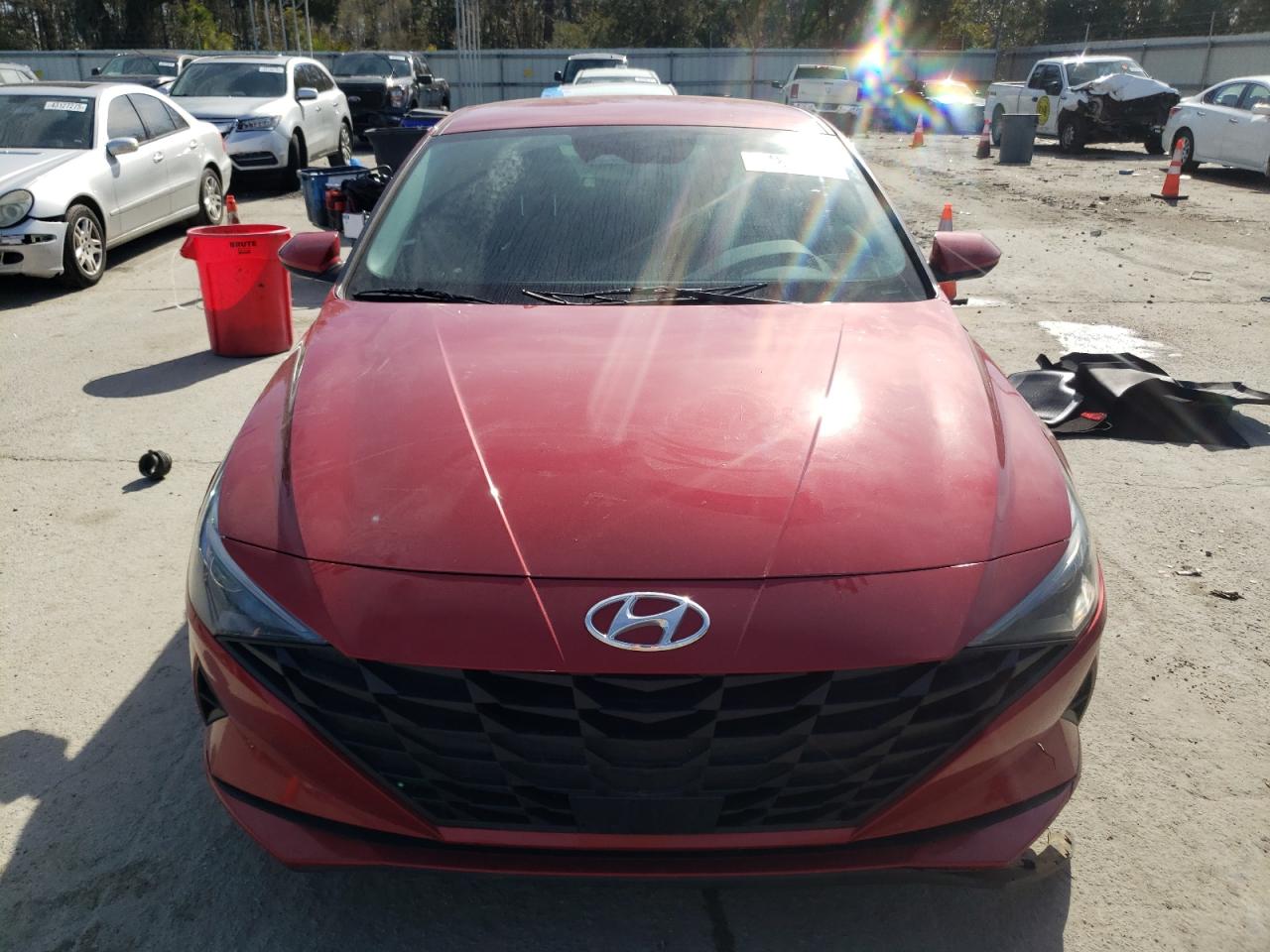 2022 Hyundai Elantra - Image 5