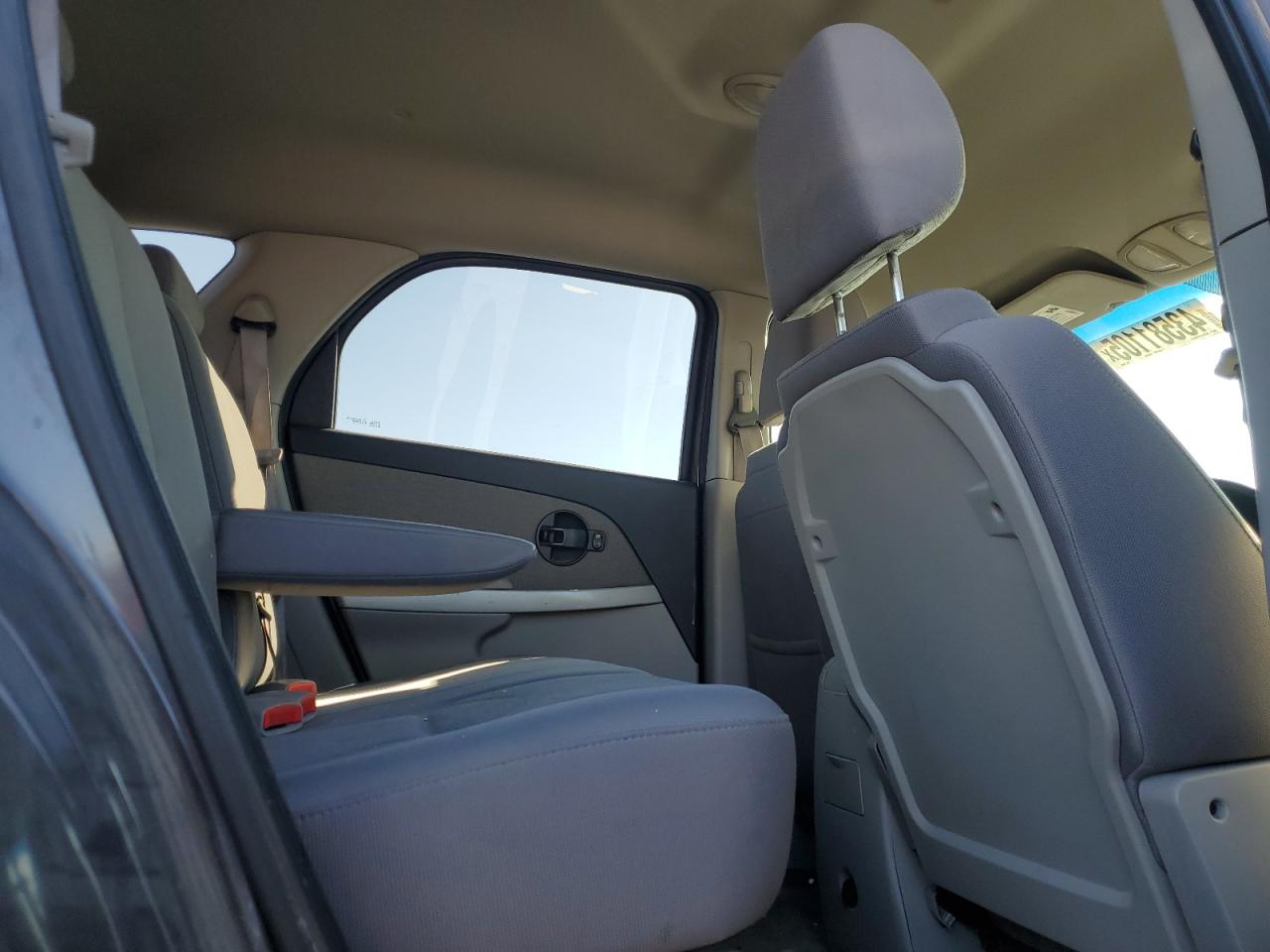 2008 Chevrolet Equinox - Image 11