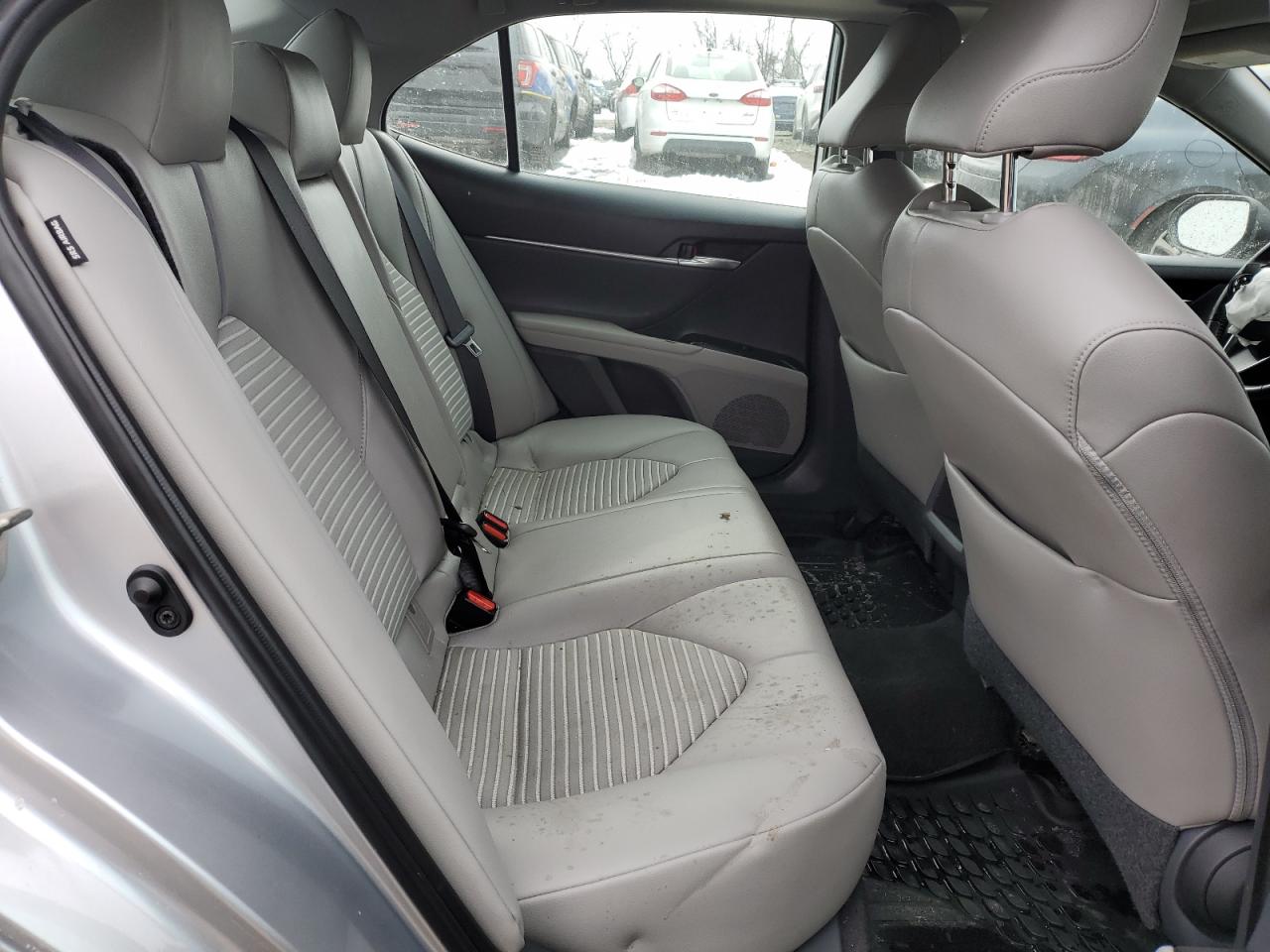 2019 Toyota Camry - Image 10