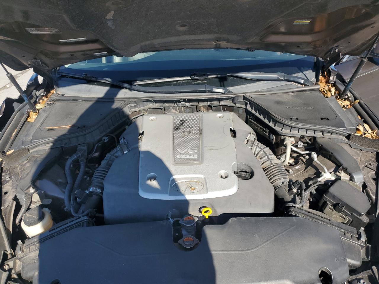 2014 Infiniti Q50 - Image 11