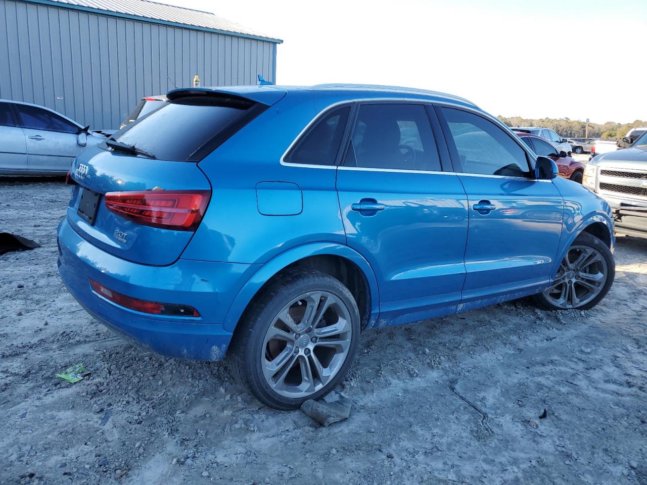 VIN WA1EFCFS1GR003925 2016 AUDI Q3 no.3