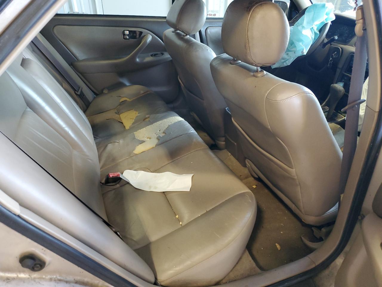 1997 Toyota Camry - Image 11