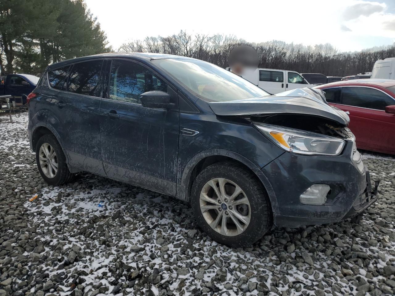 2019 Ford Escape - Image 4
