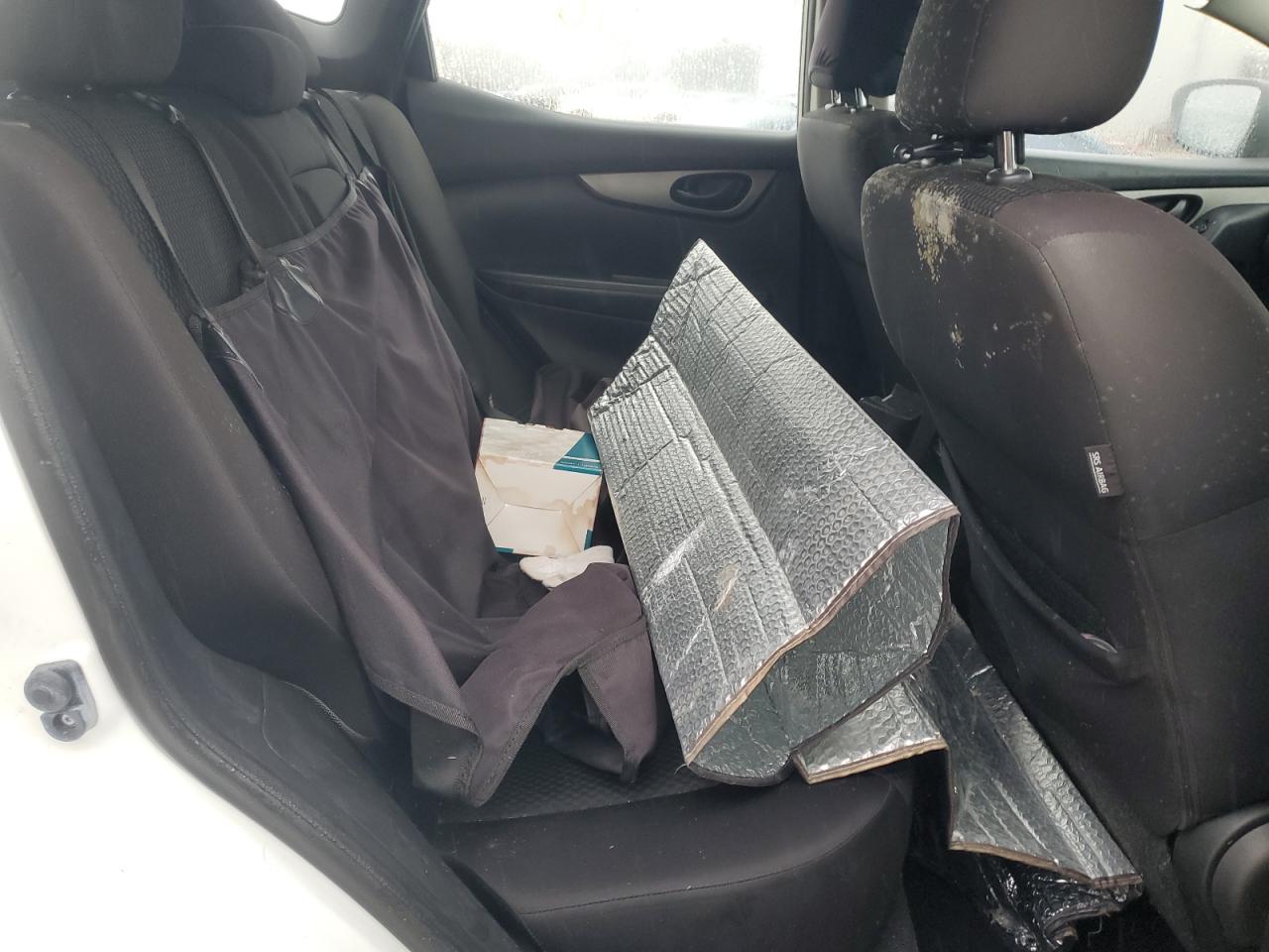 2019 Nissan Rogue - Image 11