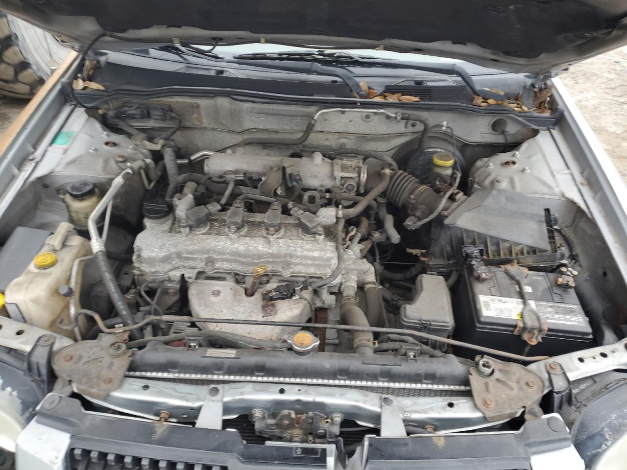 2004 Nissan Sentra - Image 11