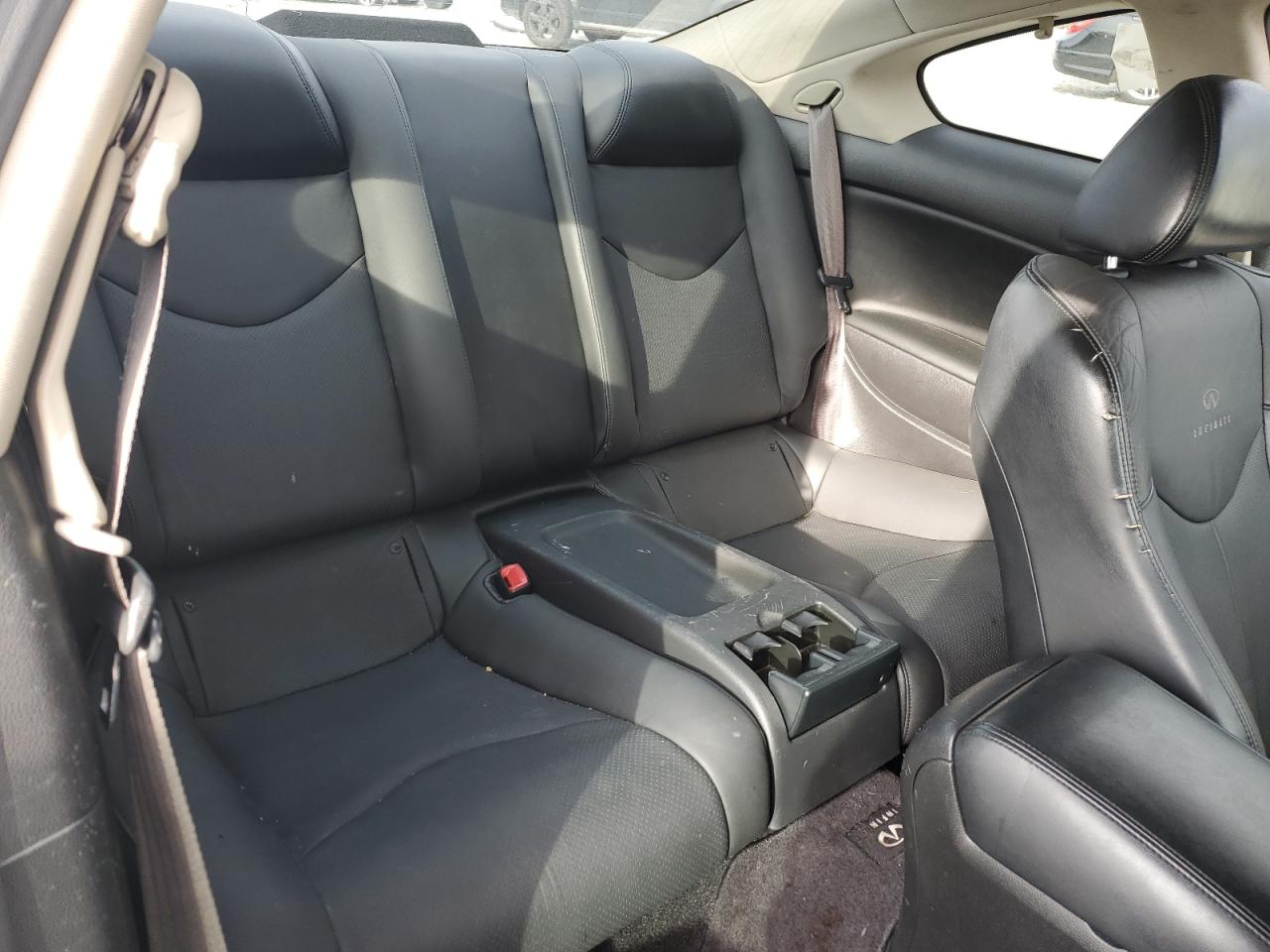 2014 Infiniti Q60 - Image 10