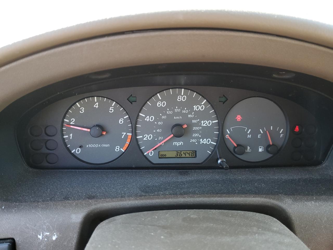 2001 Mazda 626 - Image 9