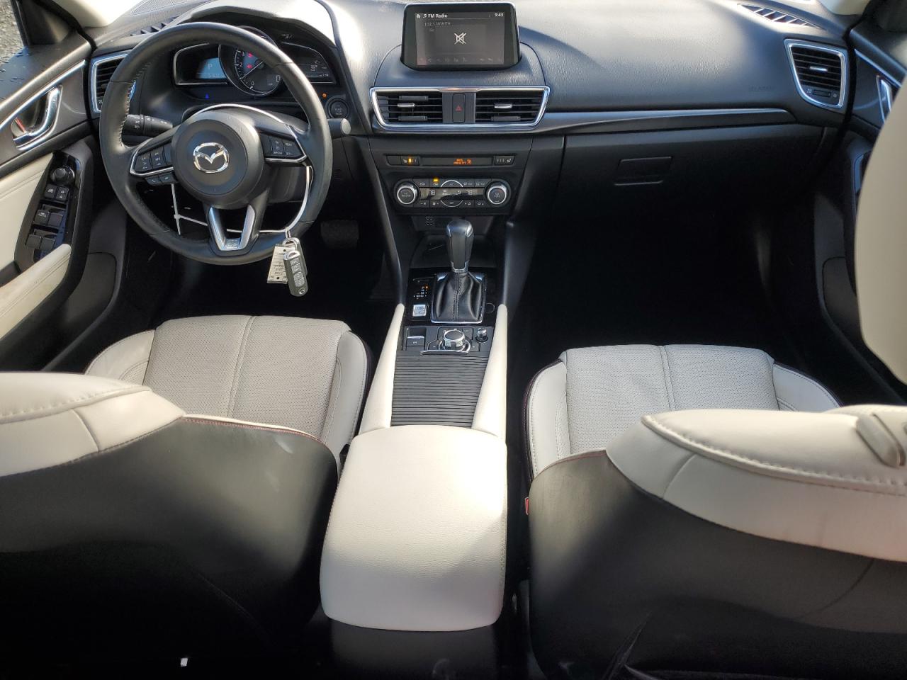 2018 Mazda 3 - Image 8