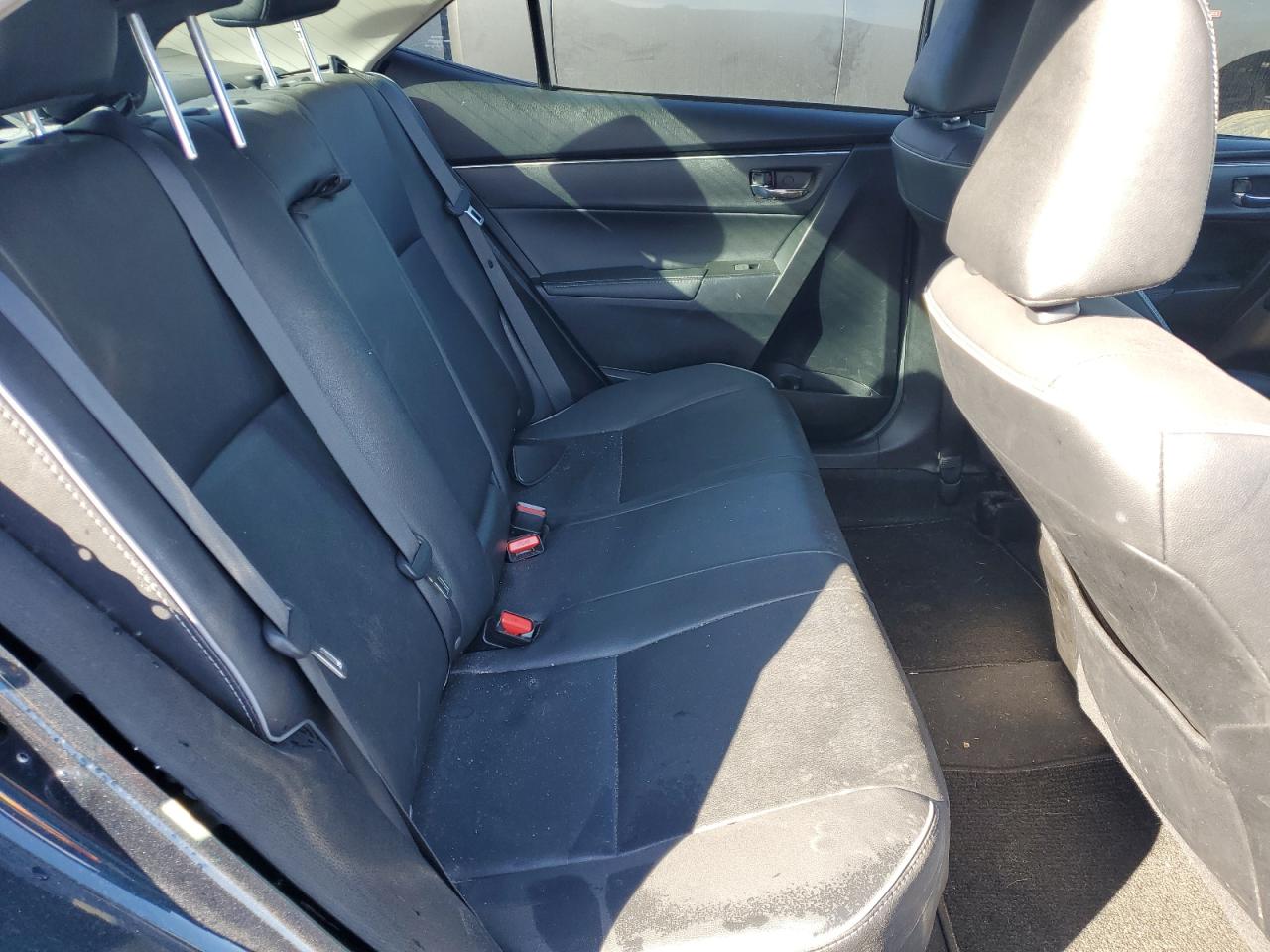 2018 Toyota Corolla - Image 10