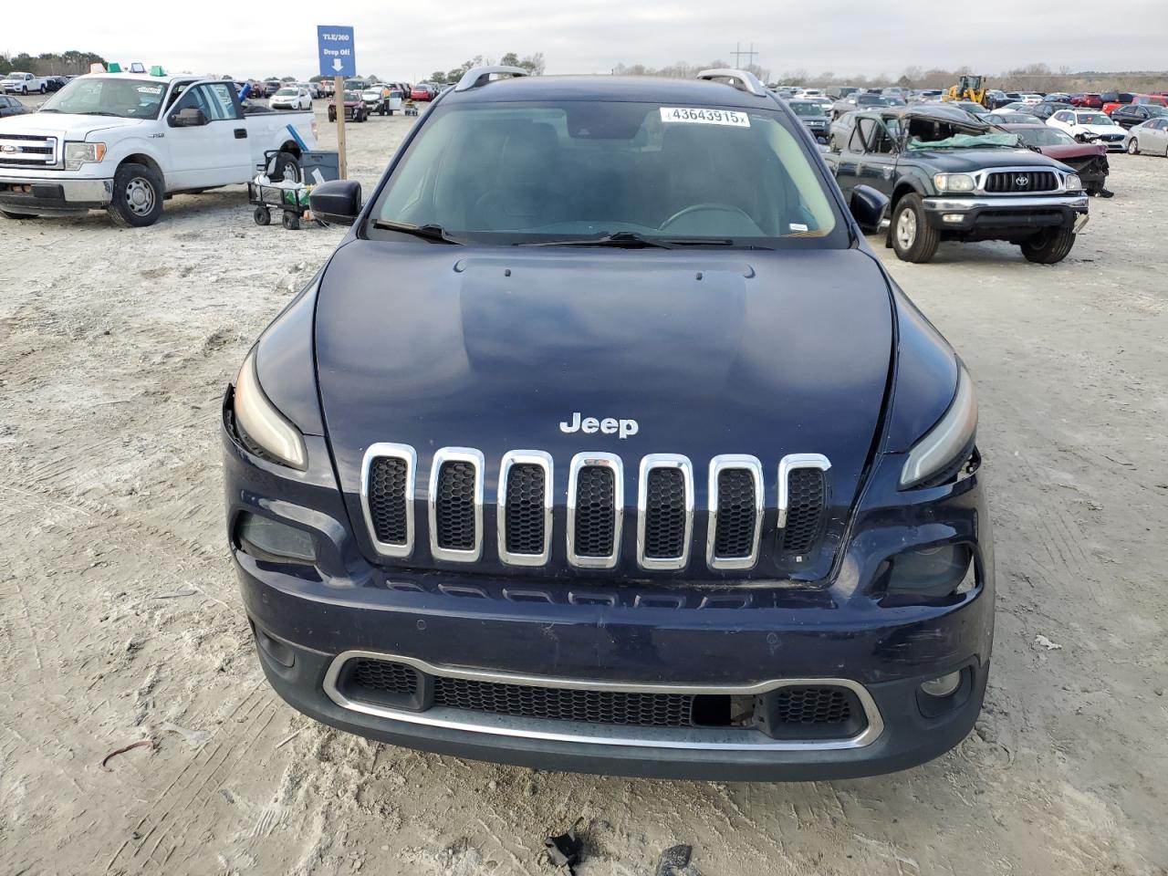 2014 Jeep Grand Cherokee - Image 5