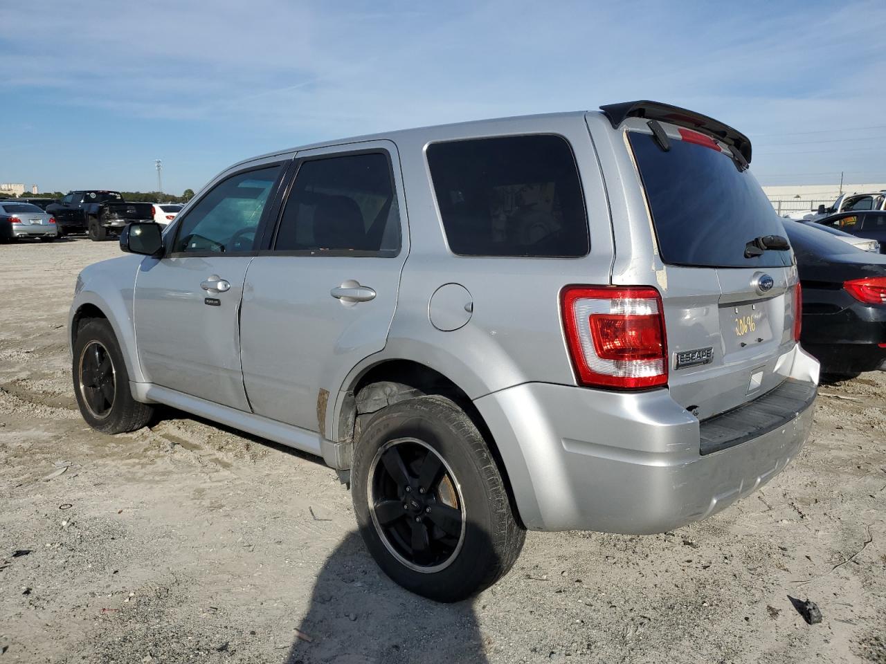 2012 Ford Escape - Image 2