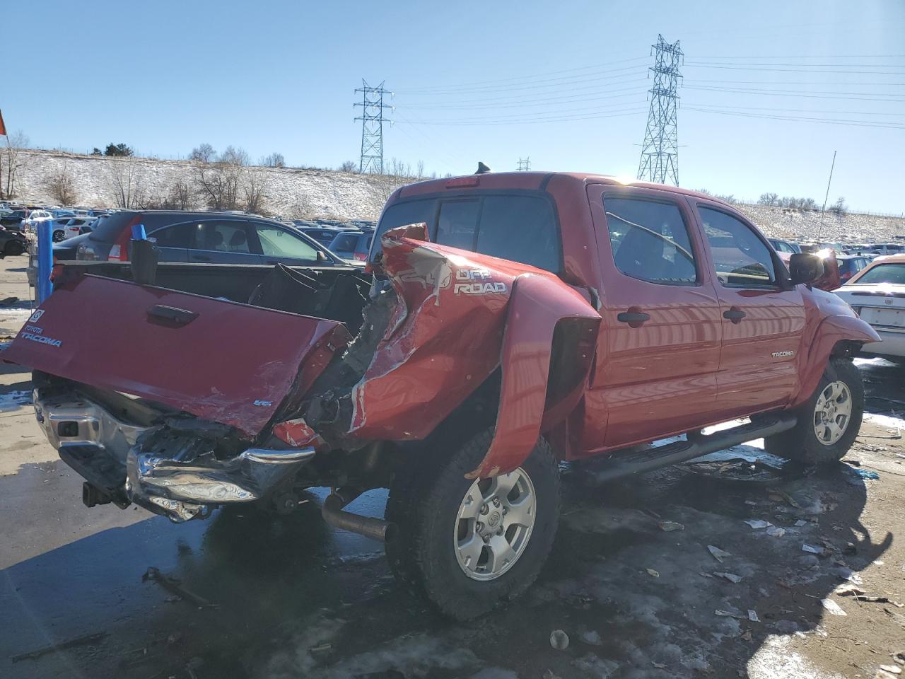 2015 Toyota Tacoma - Image 3