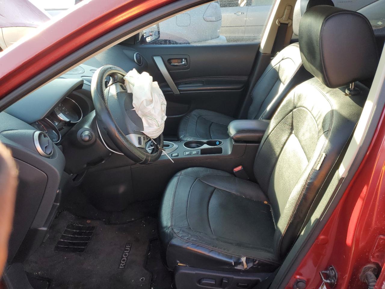 2012 Nissan Rogue - Image 7