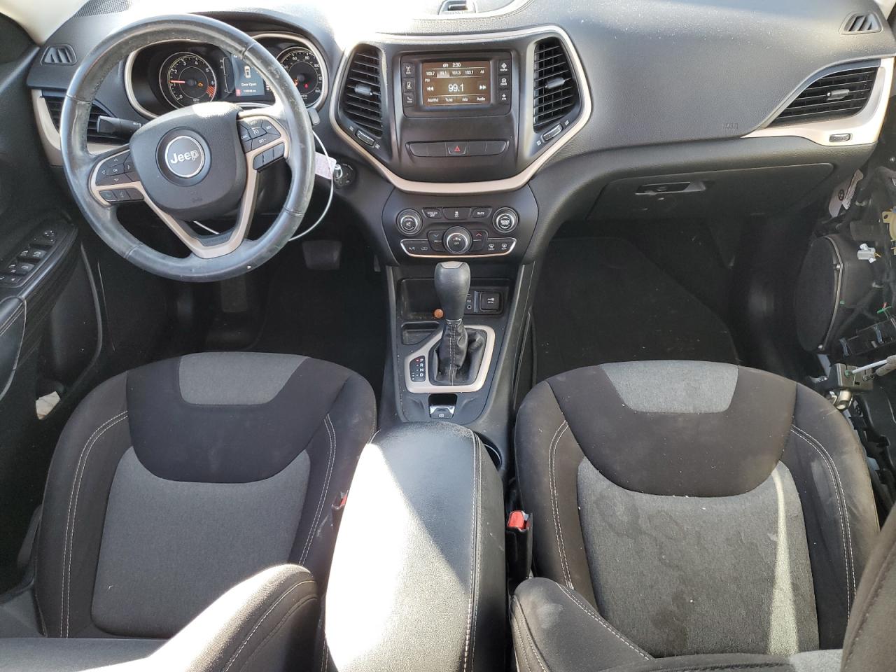 2014 Jeep Grand Cherokee - Image 8