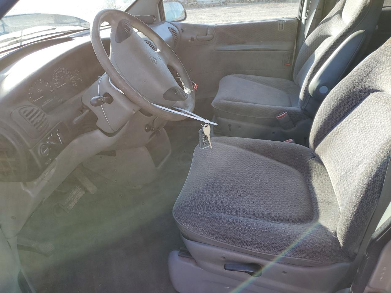 1999 Dodge Caravan - Image 7