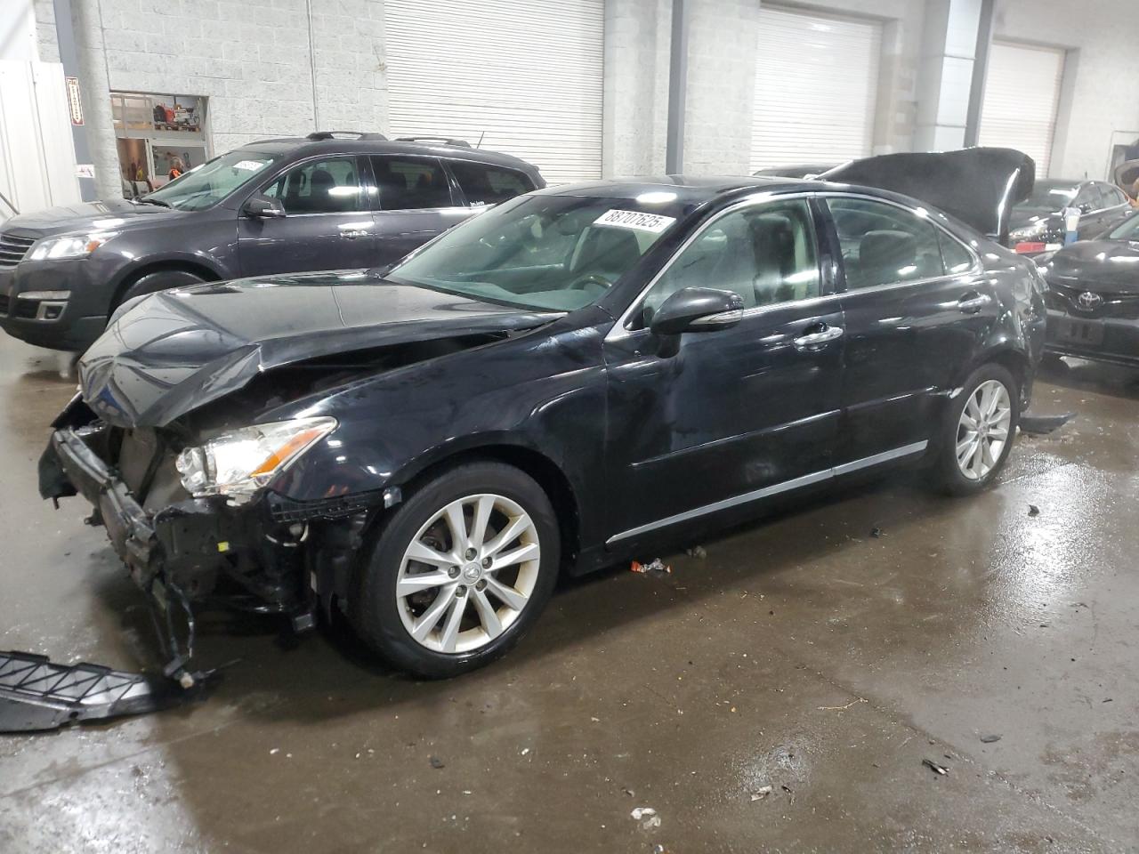 2011 Lexus ES - Image 1