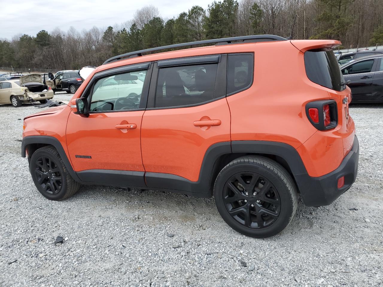 2018 Jeep Renegade - Image 2