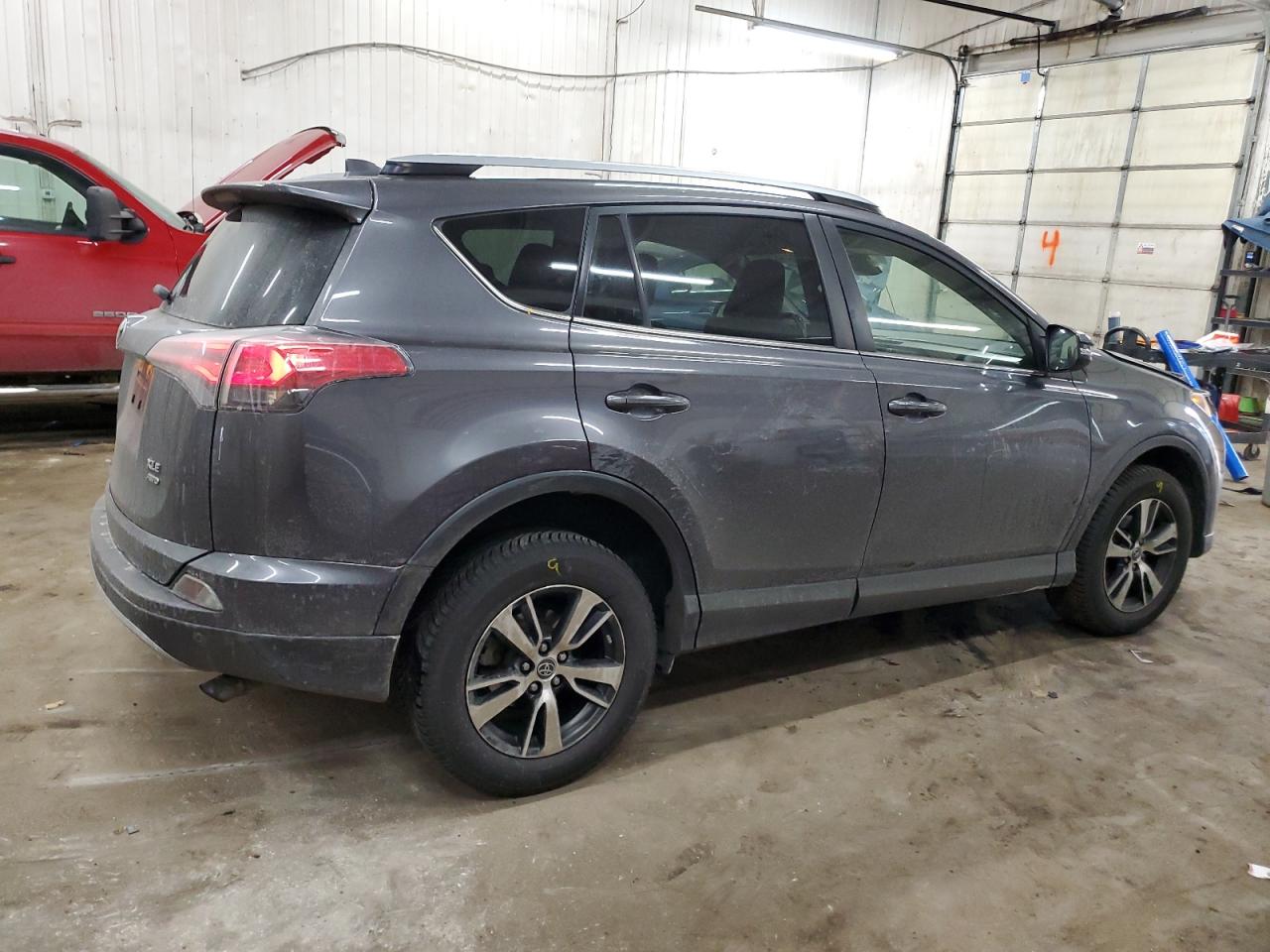 2017 Toyota RAV 4 - Image 3