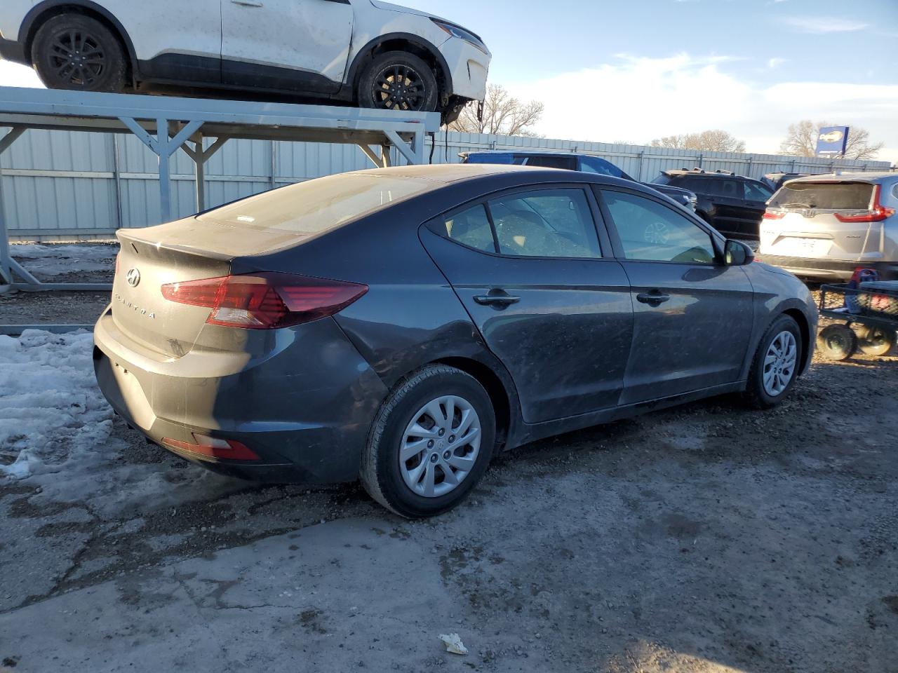 2020 Hyundai Elantra - Image 3