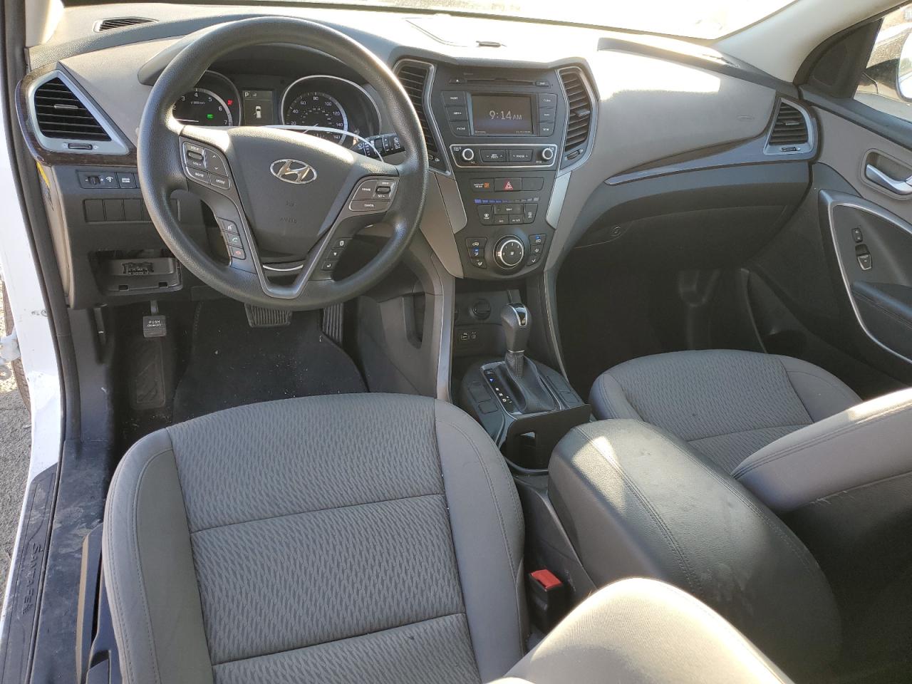 2018 Hyundai Santa Fe - Image 8