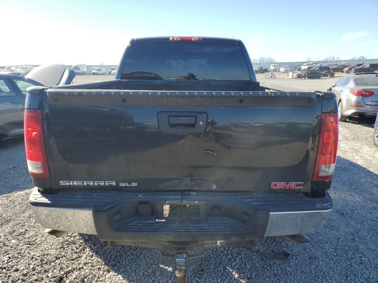 2009 GMC Sierra - Image 6