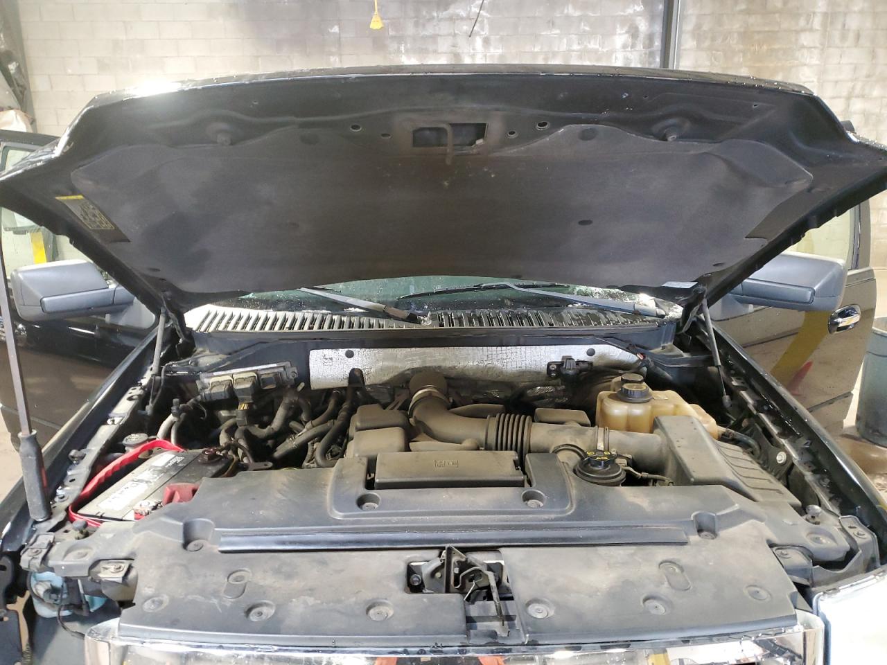2008 Ford Expedition - Image 12