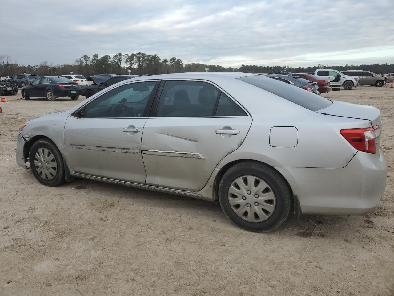 2014 Toyota Camry - Image 2