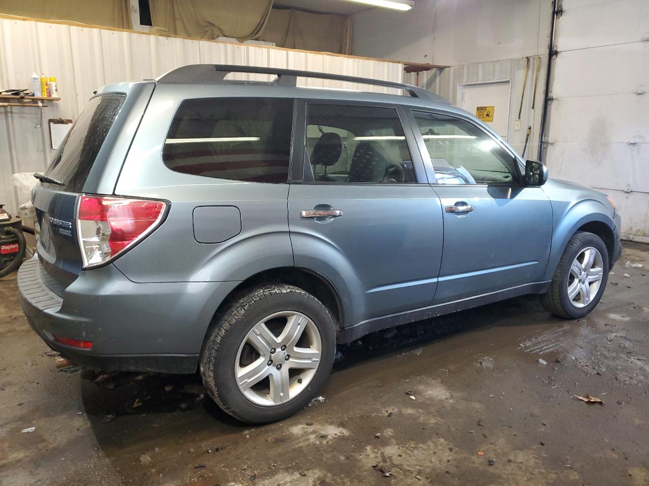 2010 Subaru Forester - Image 3