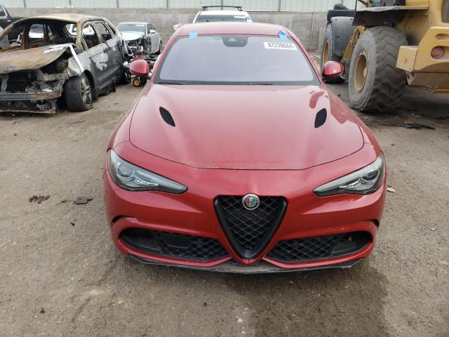  ALFA ROMEO GIULIA 2018 Красный