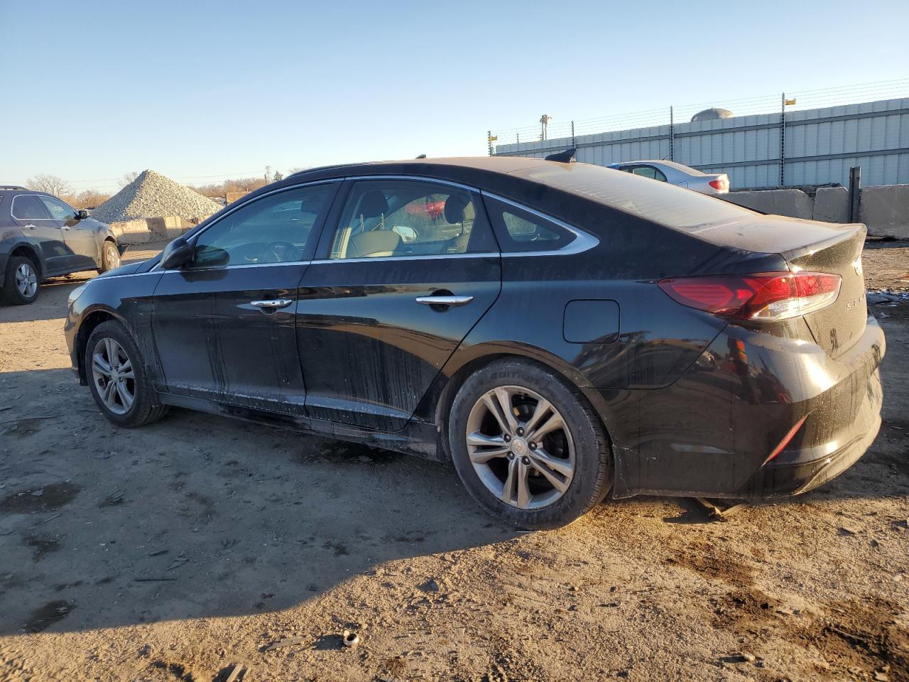 2019 Hyundai Sonata - Image 2
