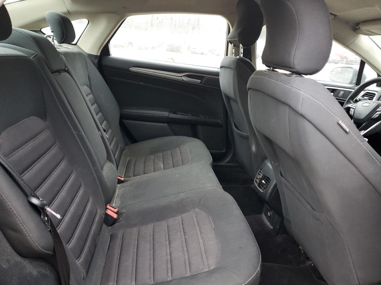 2017 Ford Fusion - Image 10