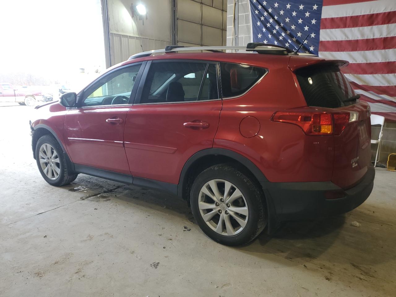2015 Toyota RAV 4 - Image 2