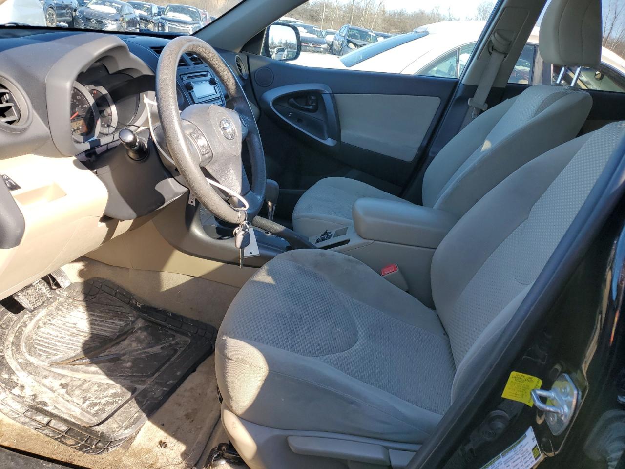 2012 Toyota RAV 4 - Image 7
