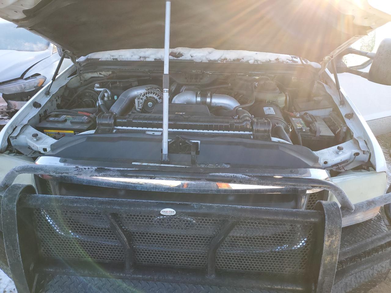 2004 Ford F350 - Image 11