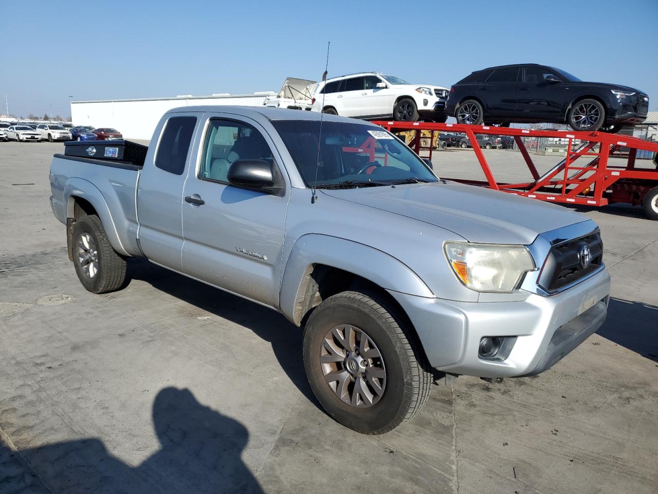 2013 Toyota Tacoma - Image 4