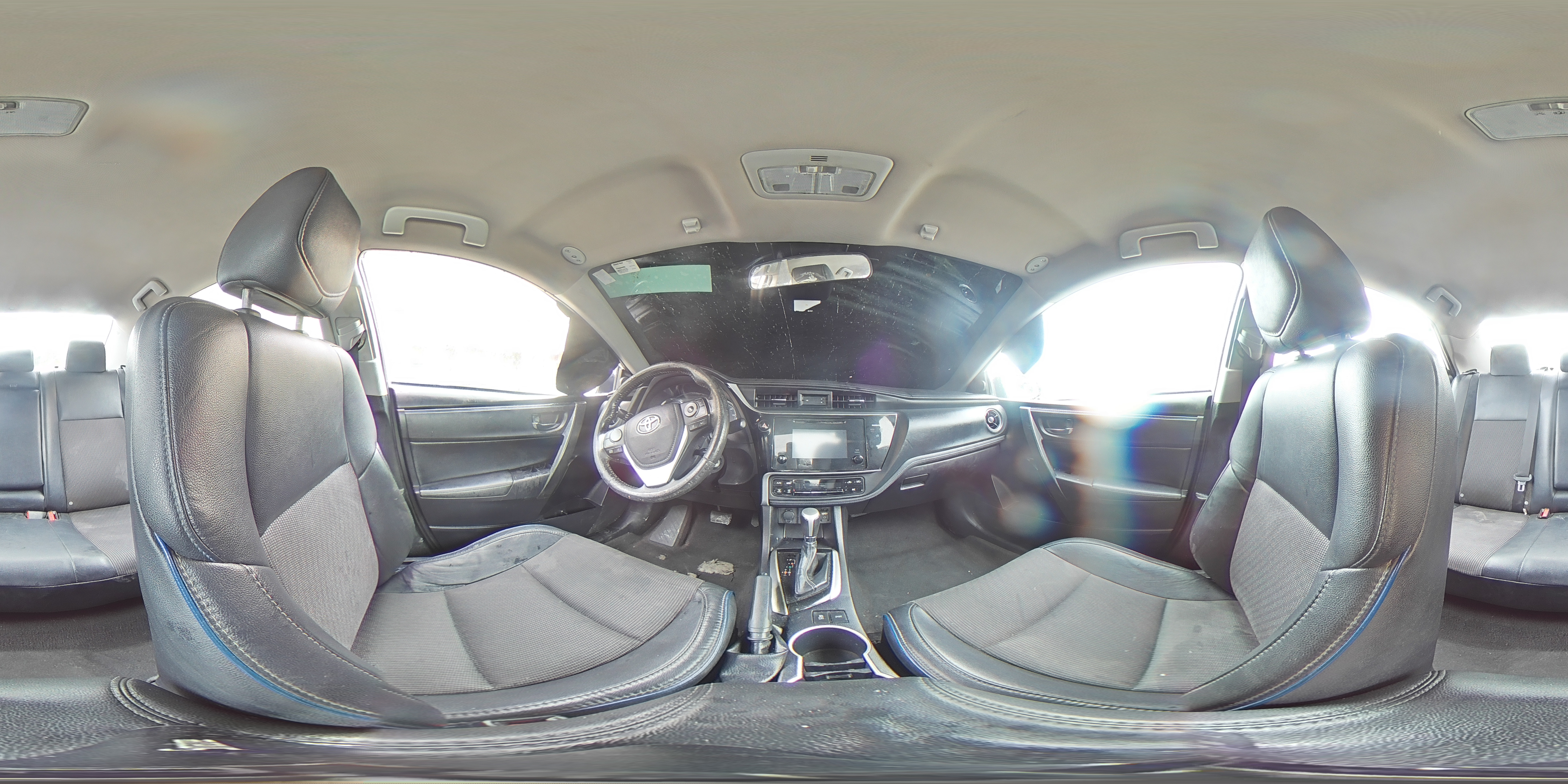 2017 Toyota Corolla - Image 13