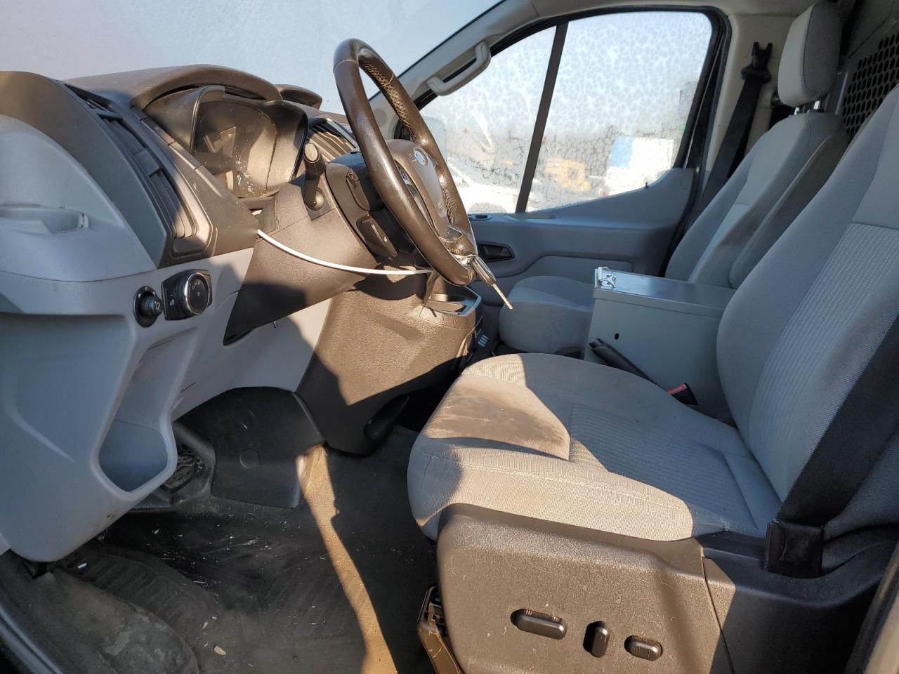 1FTYE1YM1GKB54247 FORD TRANSIT 2016