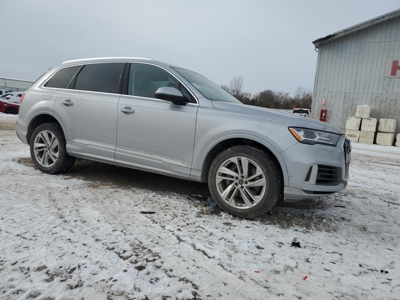 2022 Audi Q7 - Image 4