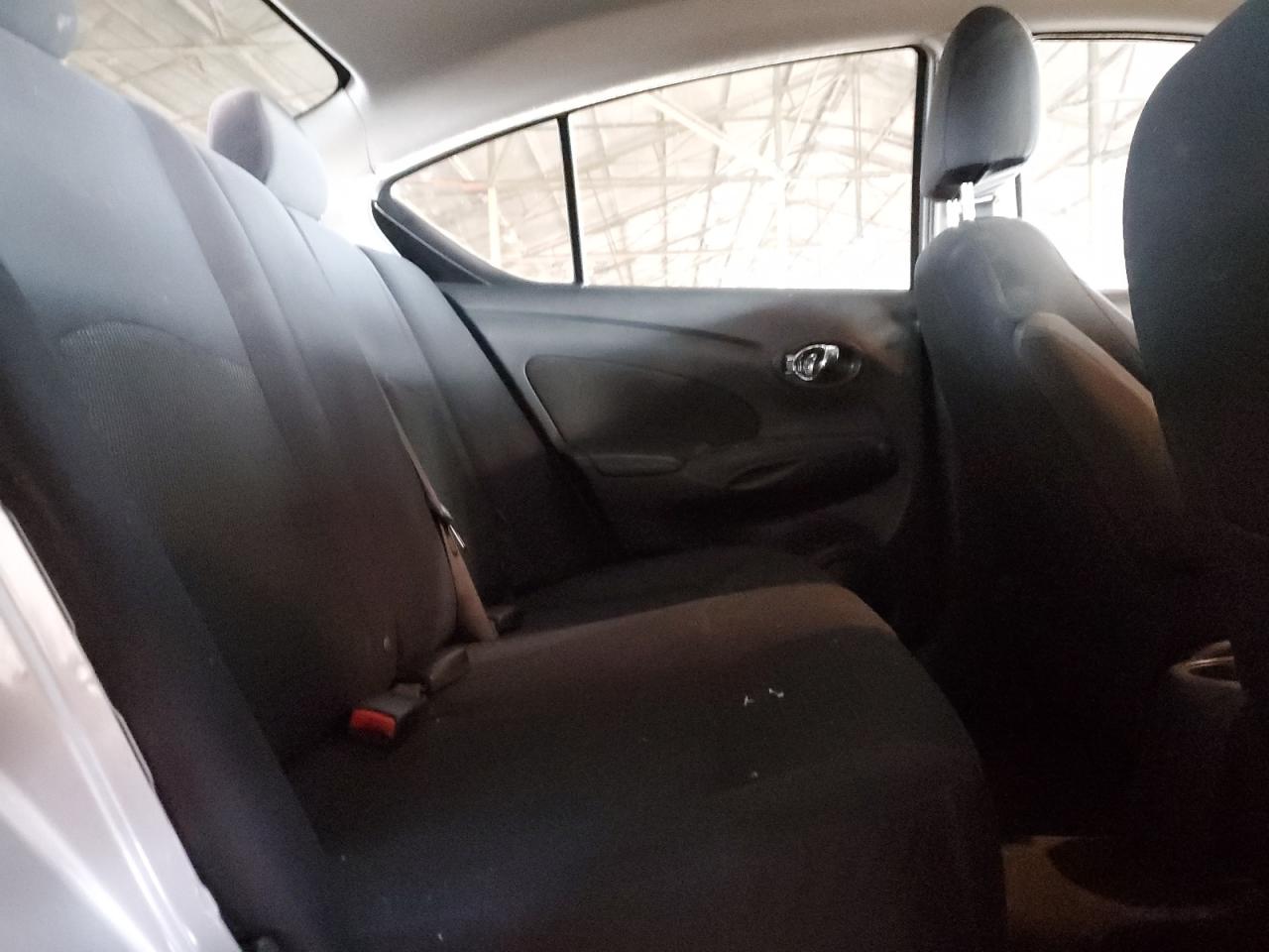 2013 Nissan Versa - Image 10