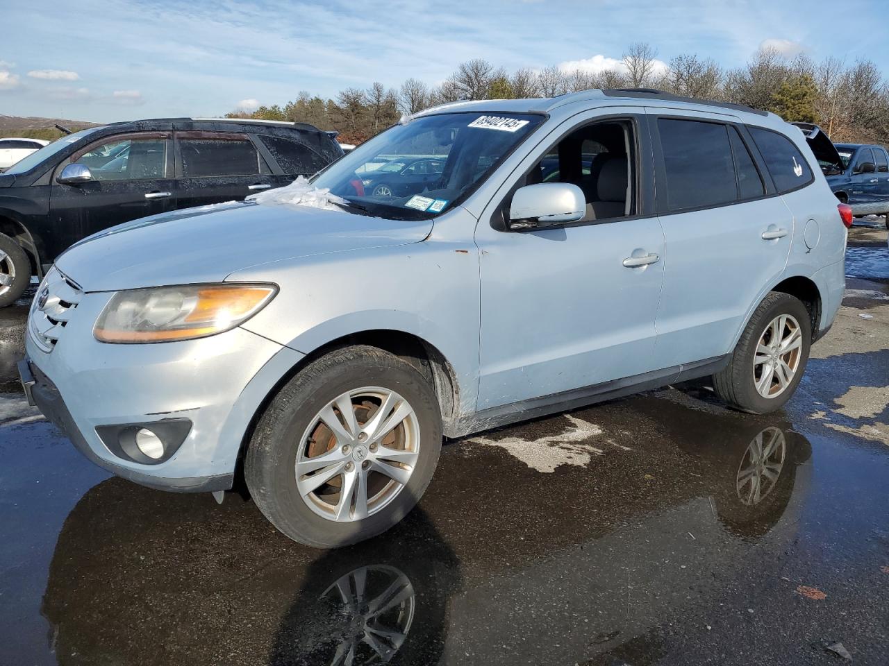 2010 Hyundai Santa Fe - Image 1