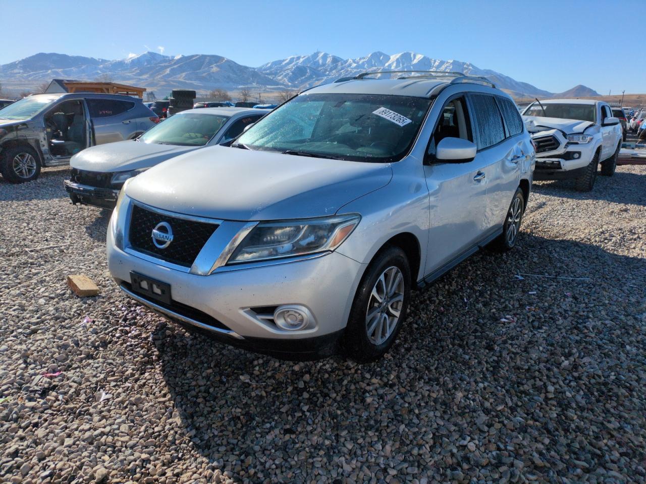 2013 Nissan Pathfinder - Image 1