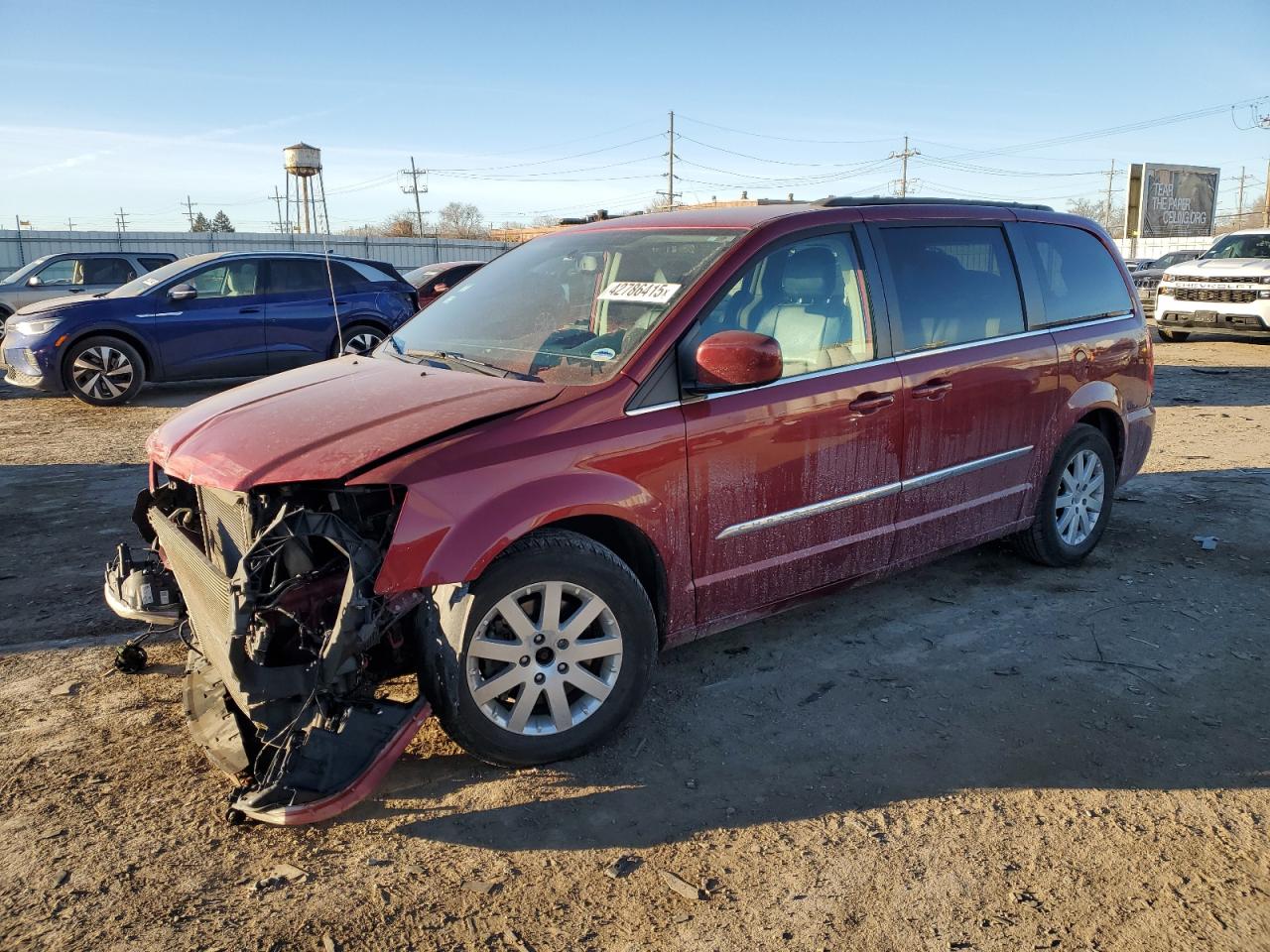 2014 Chrysler Town & Country Touring იყიდება Chicago Heights-ში, IL - Front End
