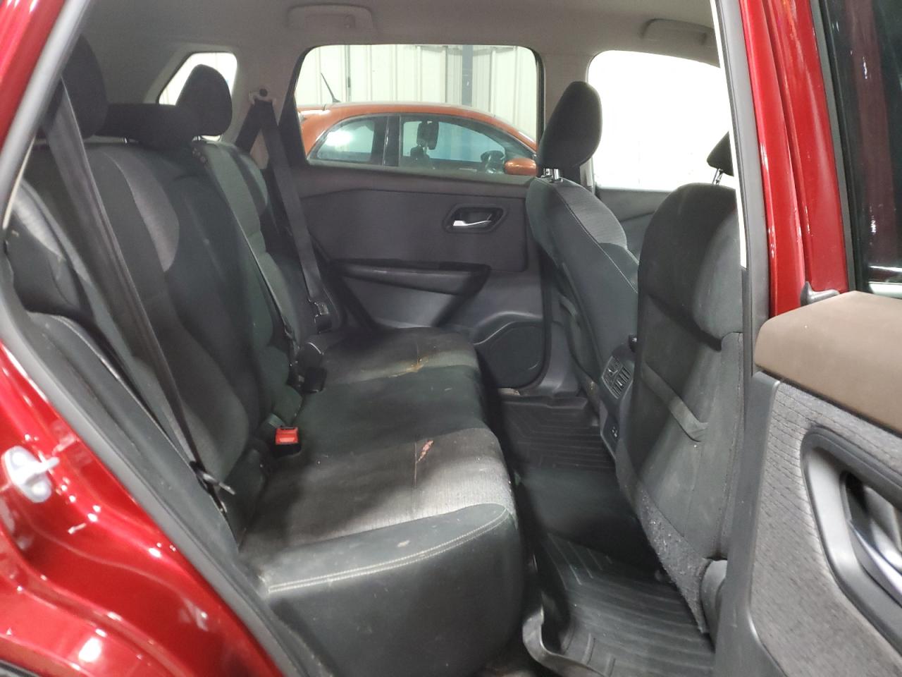 2021 Nissan Rogue - Image 11