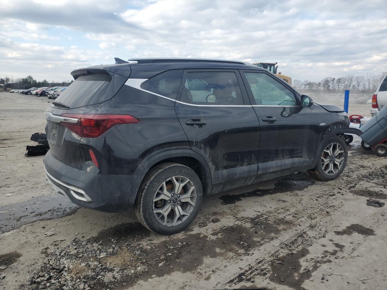 2022 Kia Seltos - Image 3