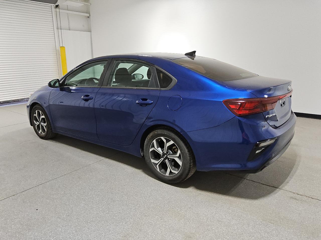 2021 Kia Forte - Image 2
